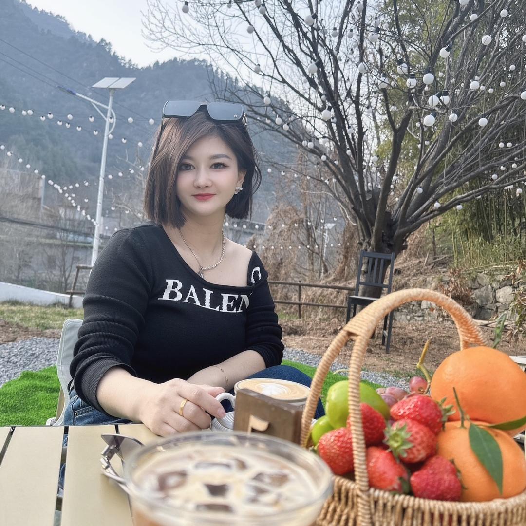 刘大美👄