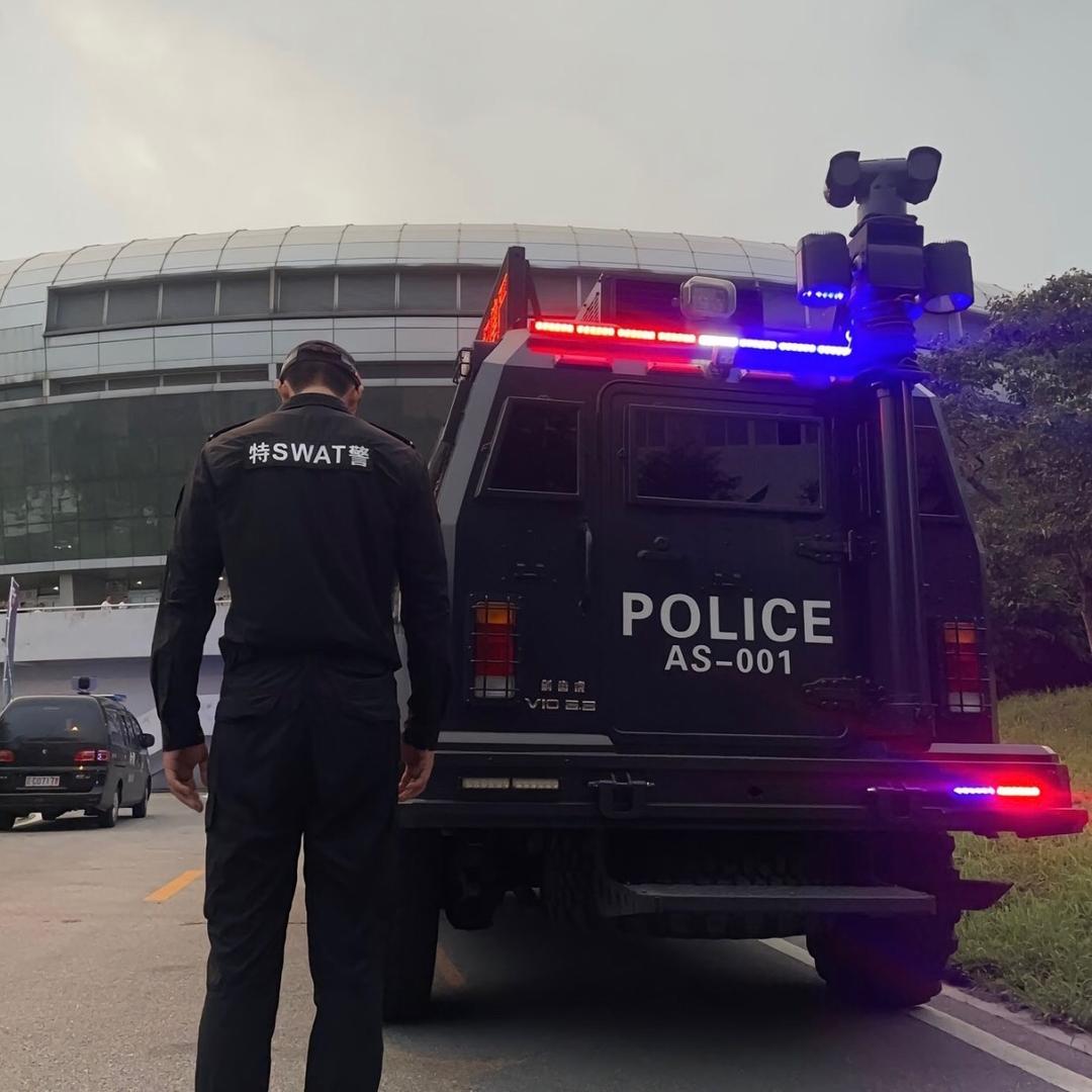 跟着党走不会错