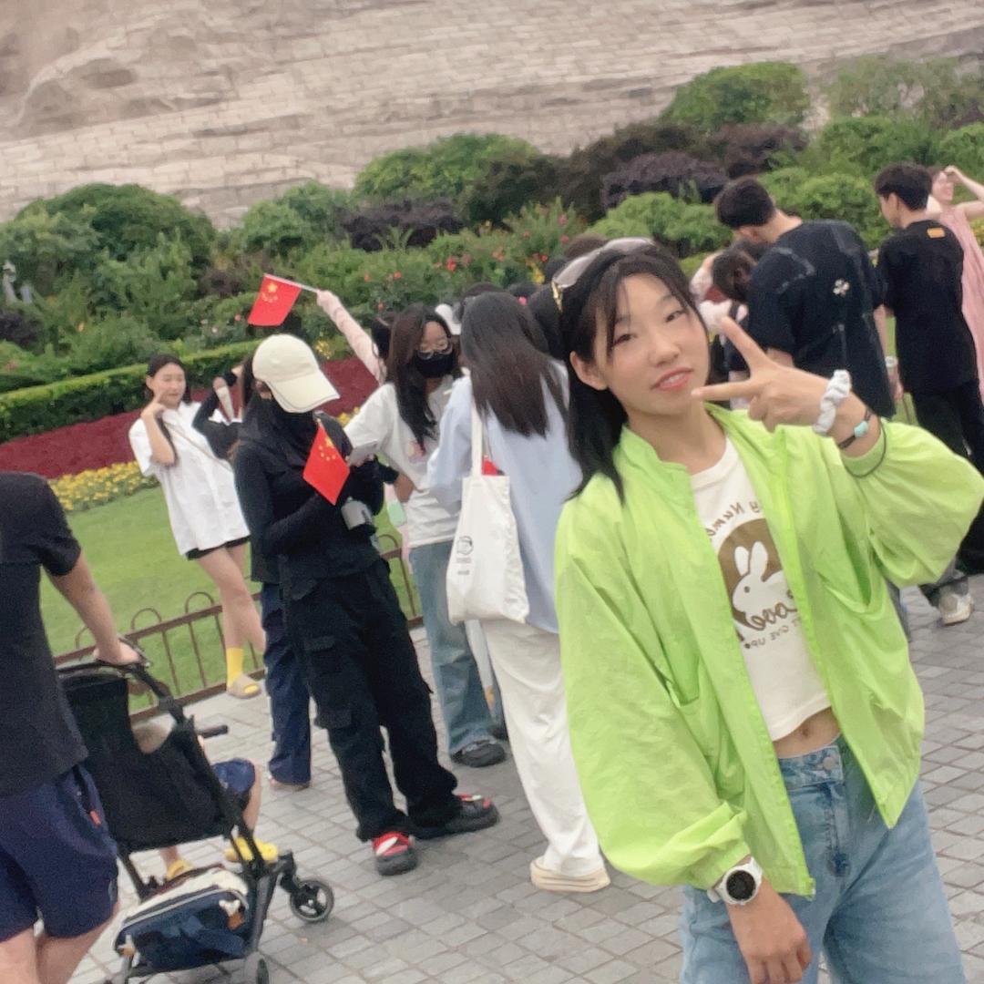 🍀舒 玲🍀
