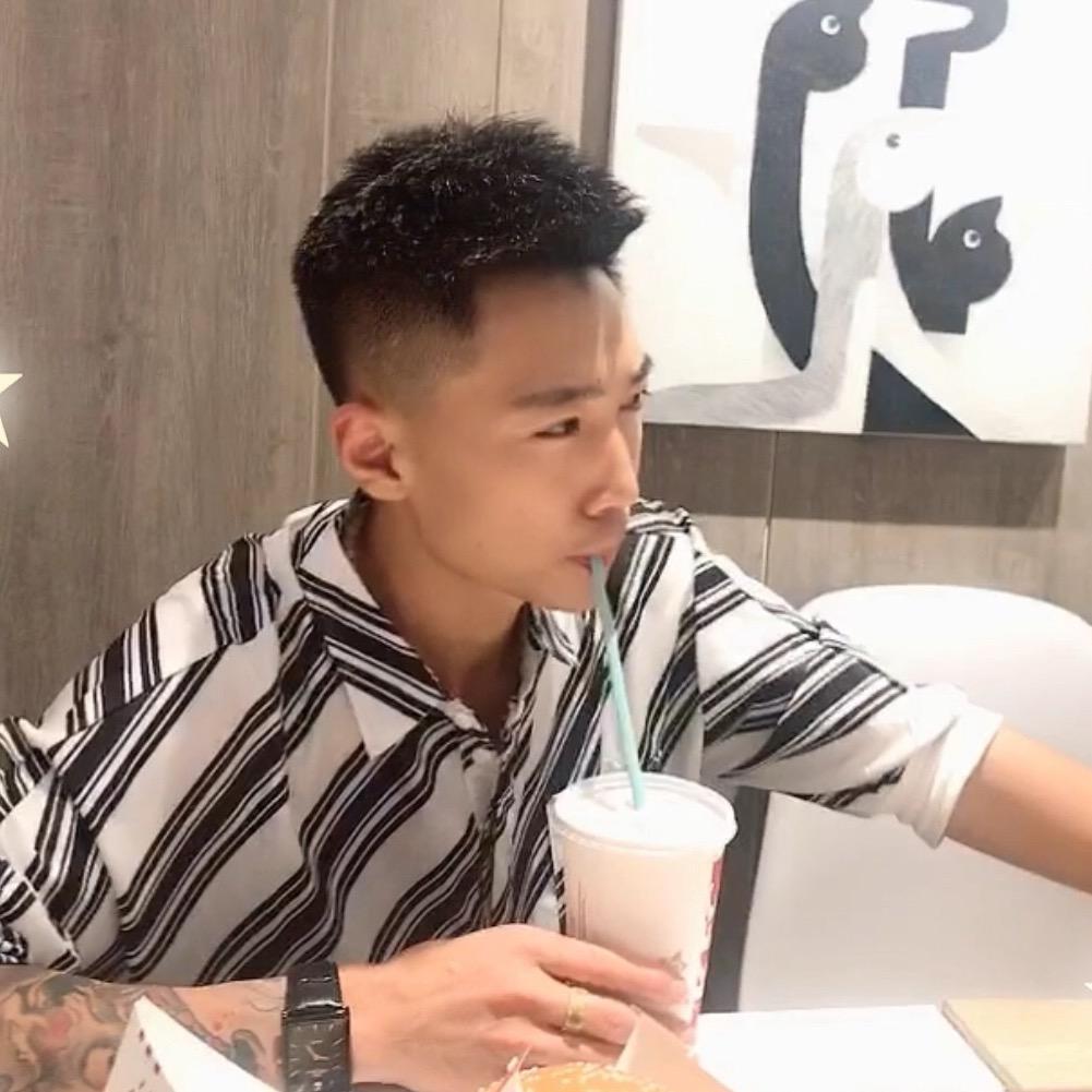 吕阳的理发日记