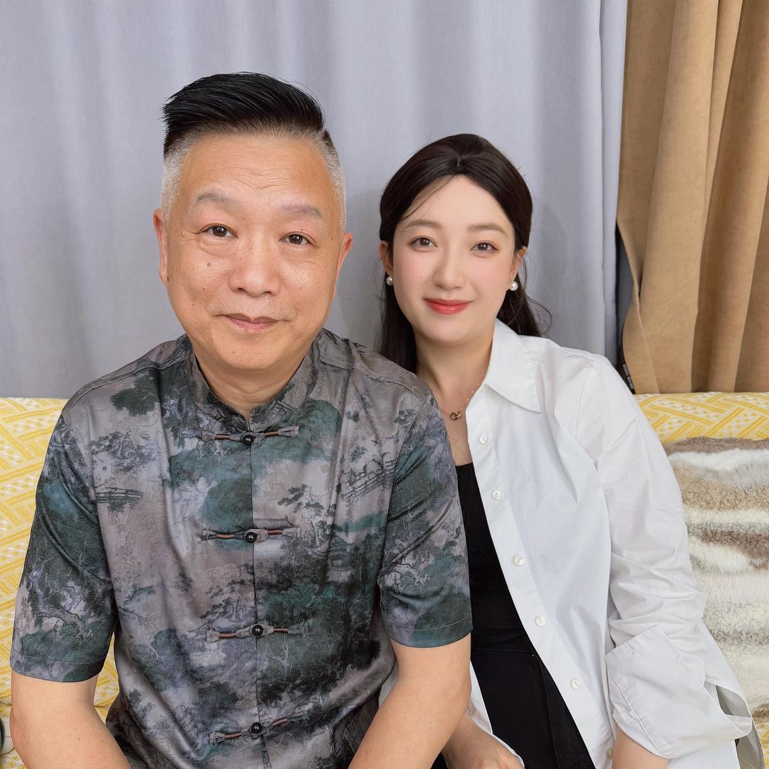 波哥父女食光铺
