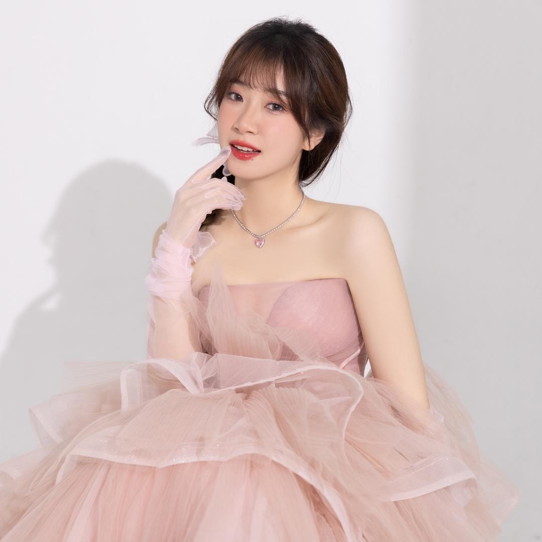 詹妮弗宁¹º⁸🎤331