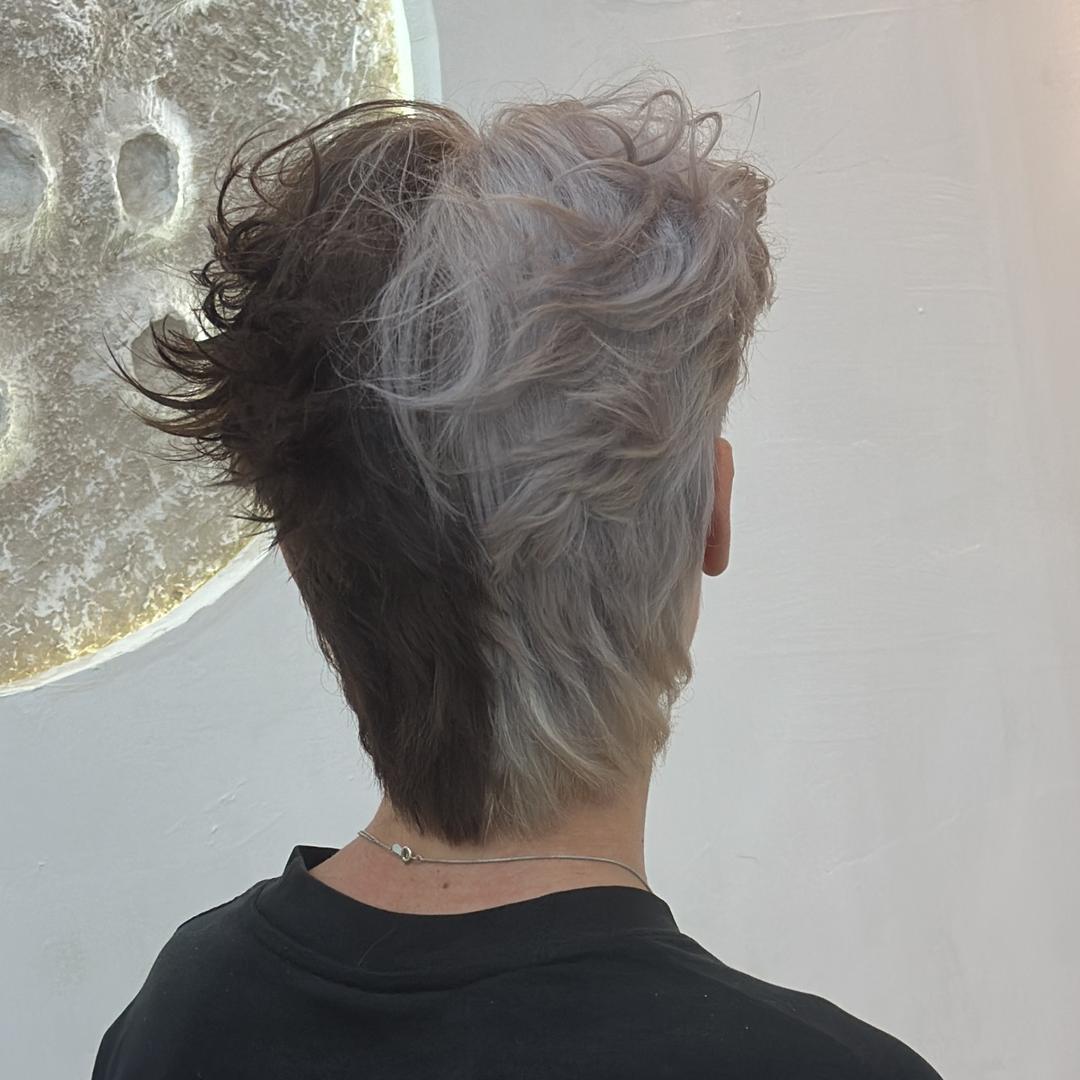 设计师 AzRm 造型