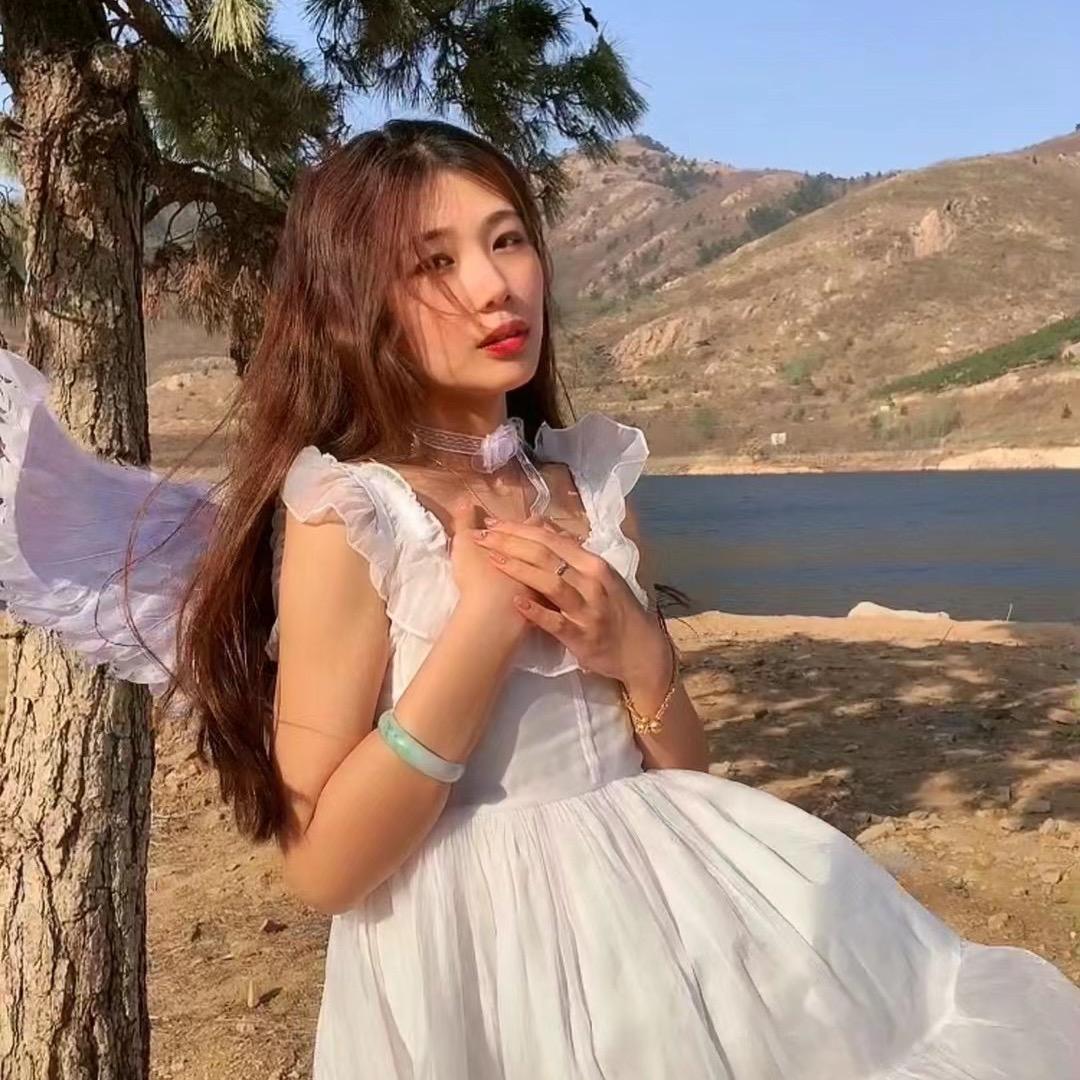 爱吃晚饭的钰钰🫧