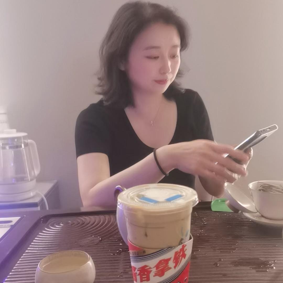 雅蘭床垫昭通居然之家店