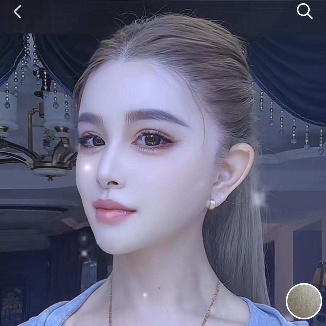 刘素艳，