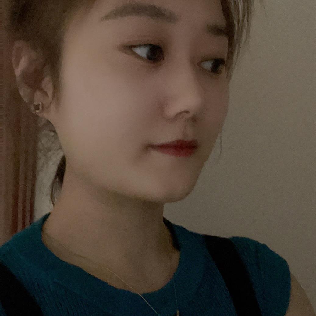 小小兰（97年美甲师）