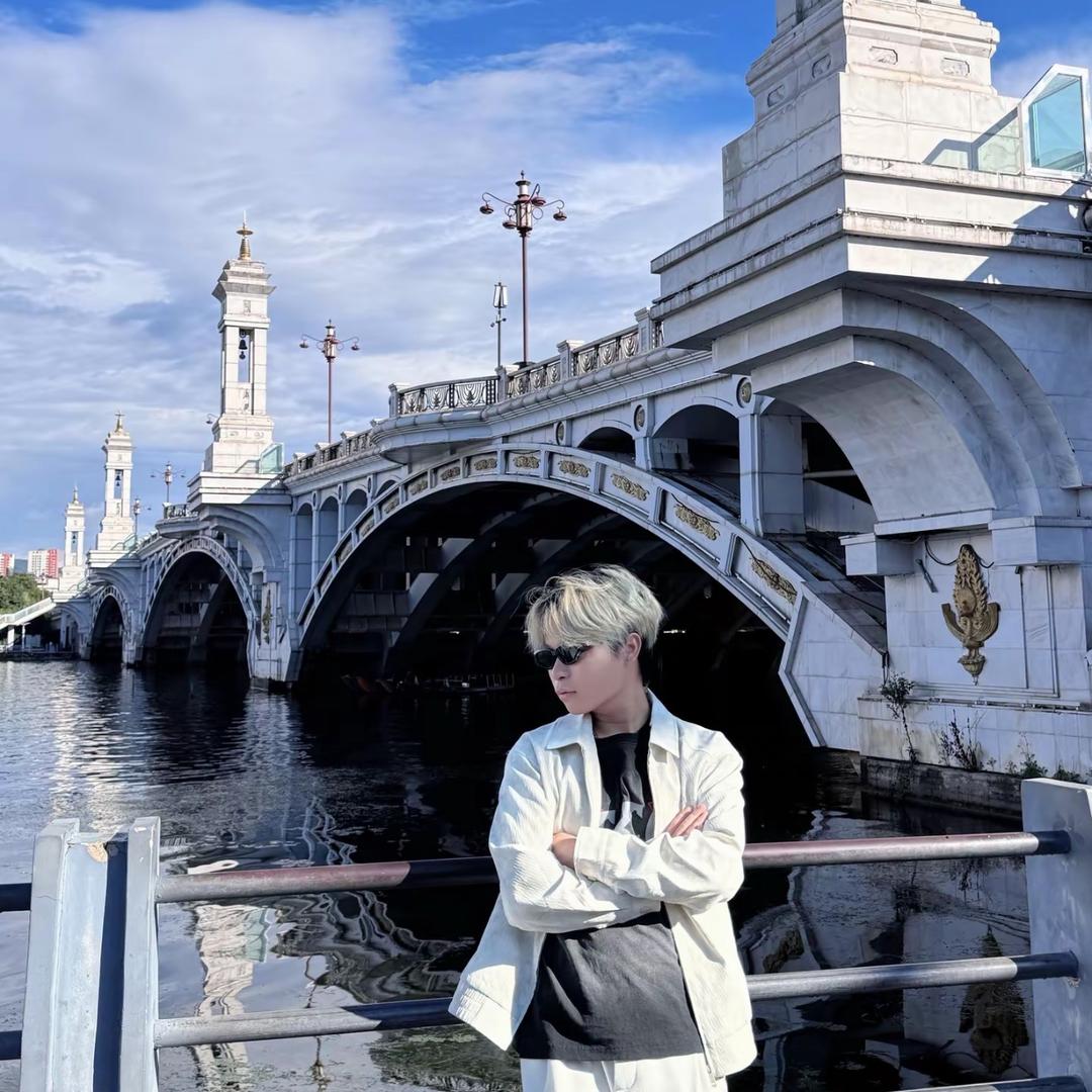小新✨