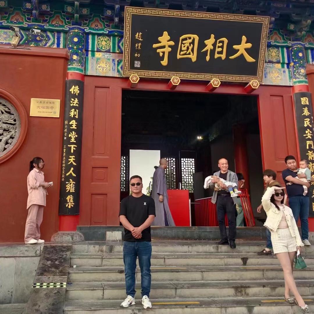 王亚洲vv开心就好