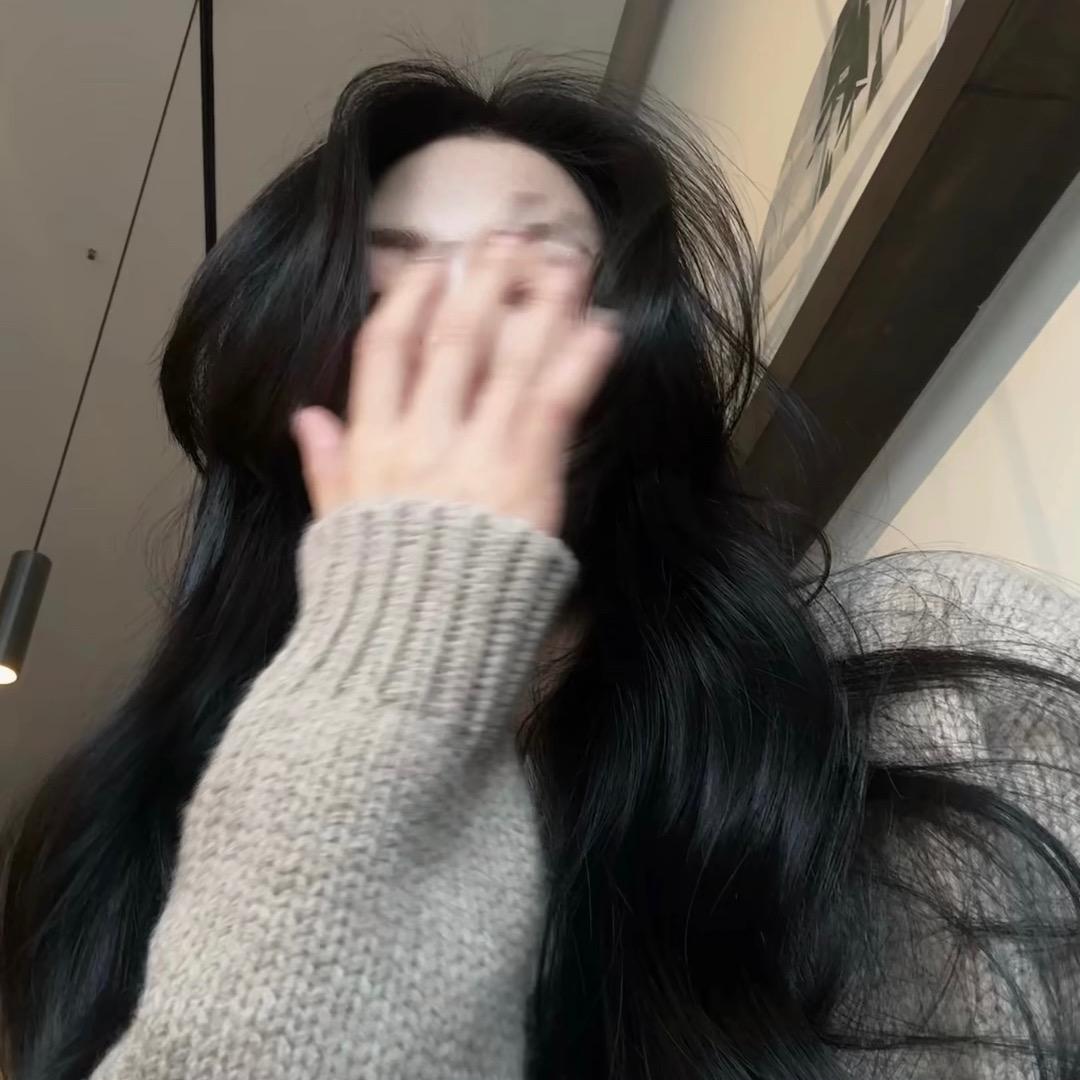 小英   😜