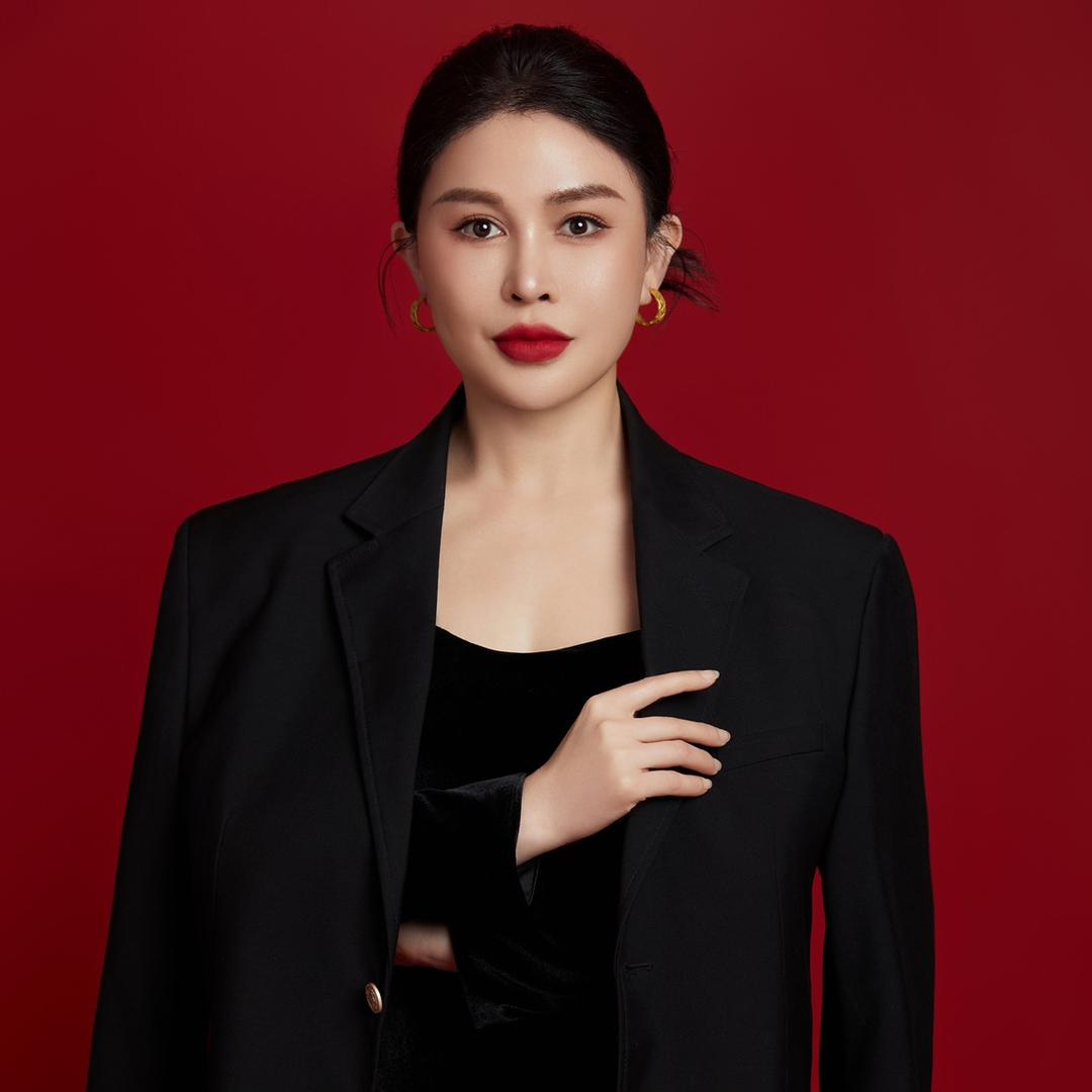 赵乐妍 美学设计（平顶山）