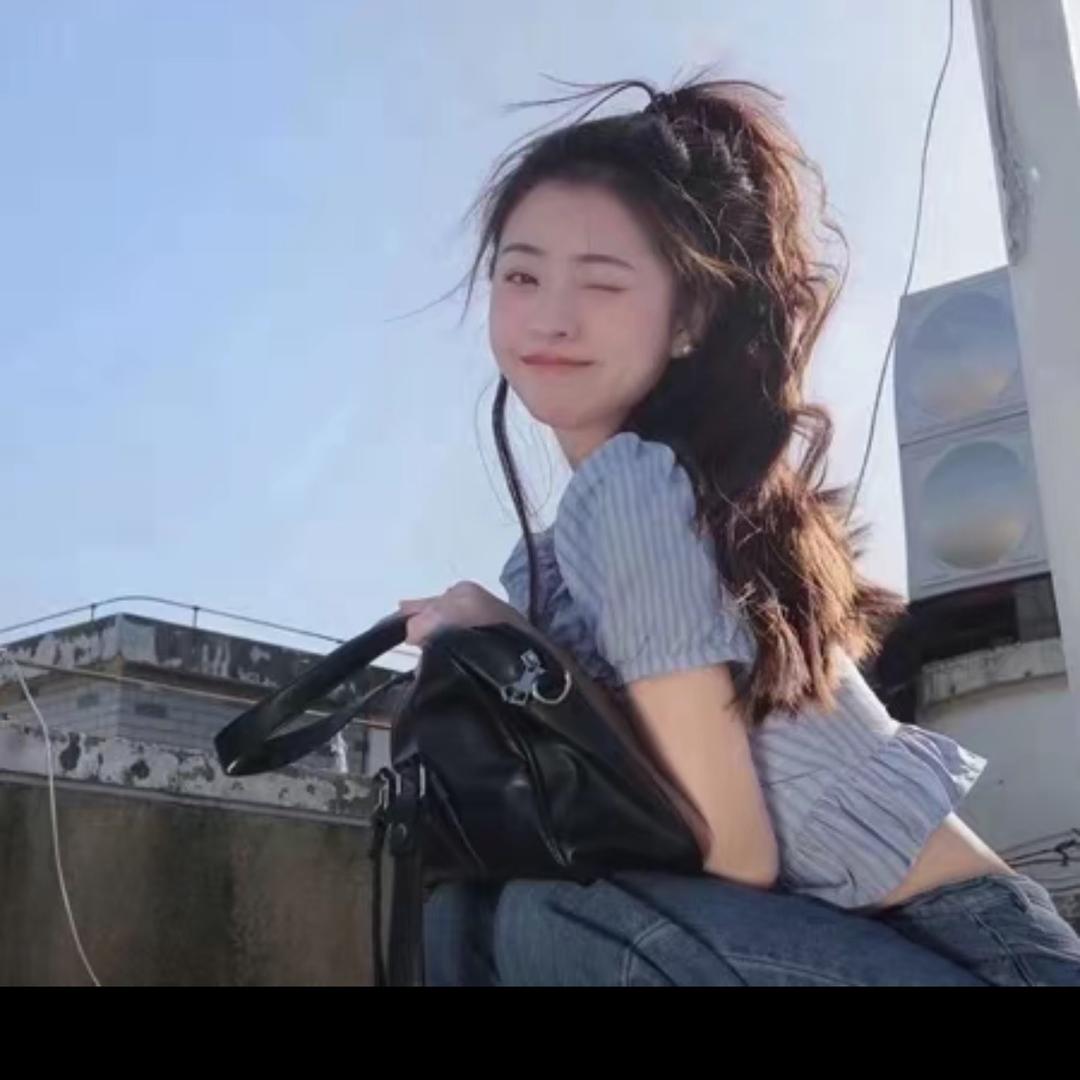 @月月🌙