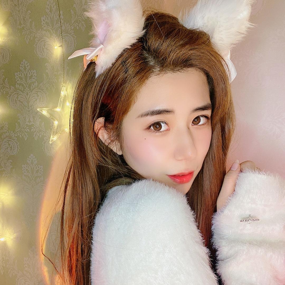 奶白兔🐰