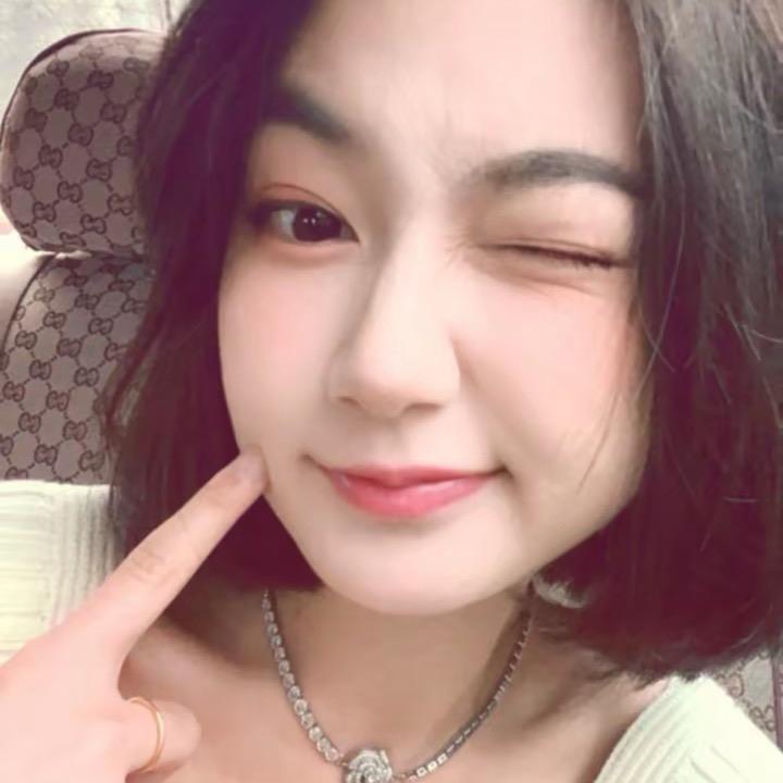 月月圆嘟嘟~
