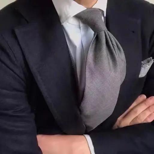 奔跑中的张先生……