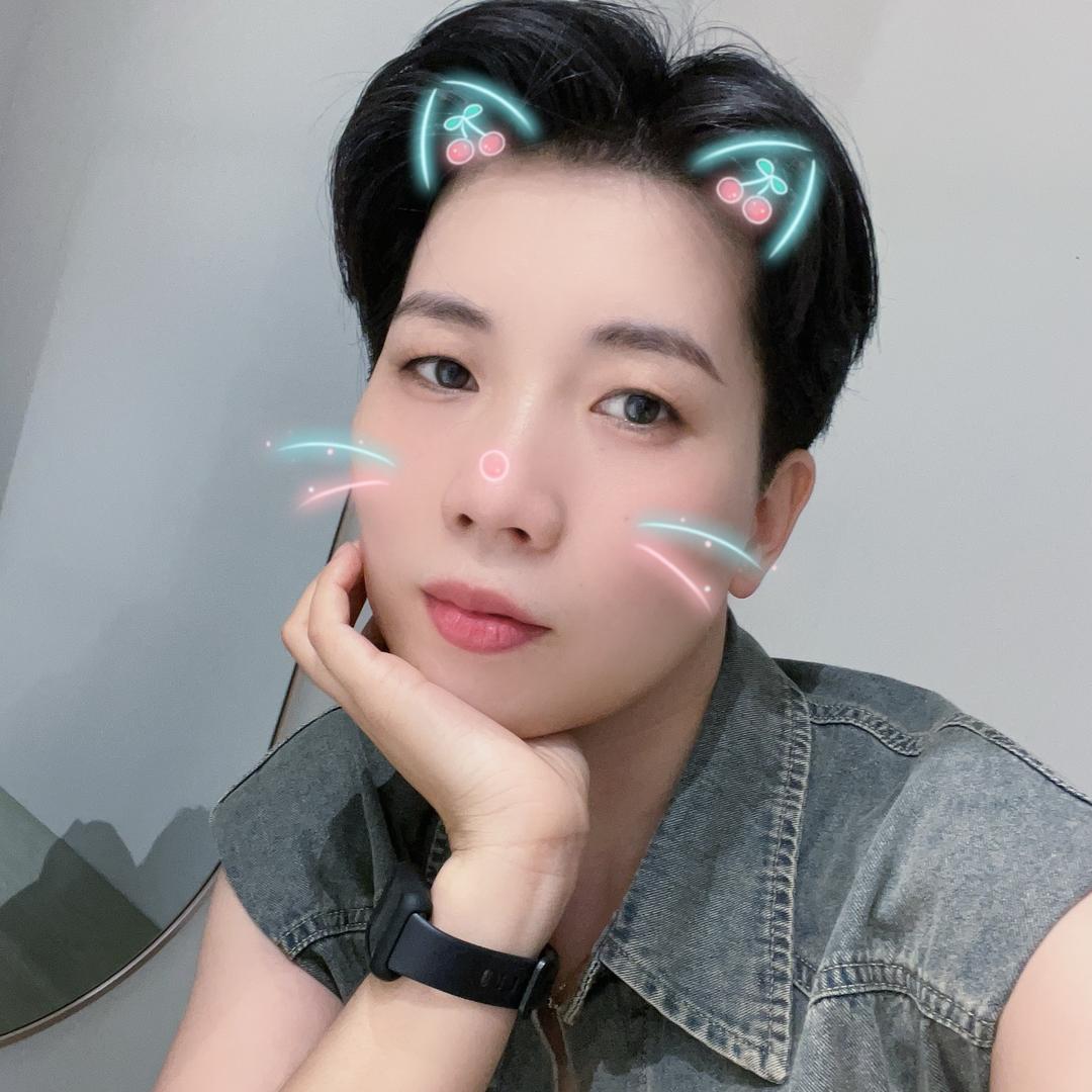 朵衣楚服装店官方号