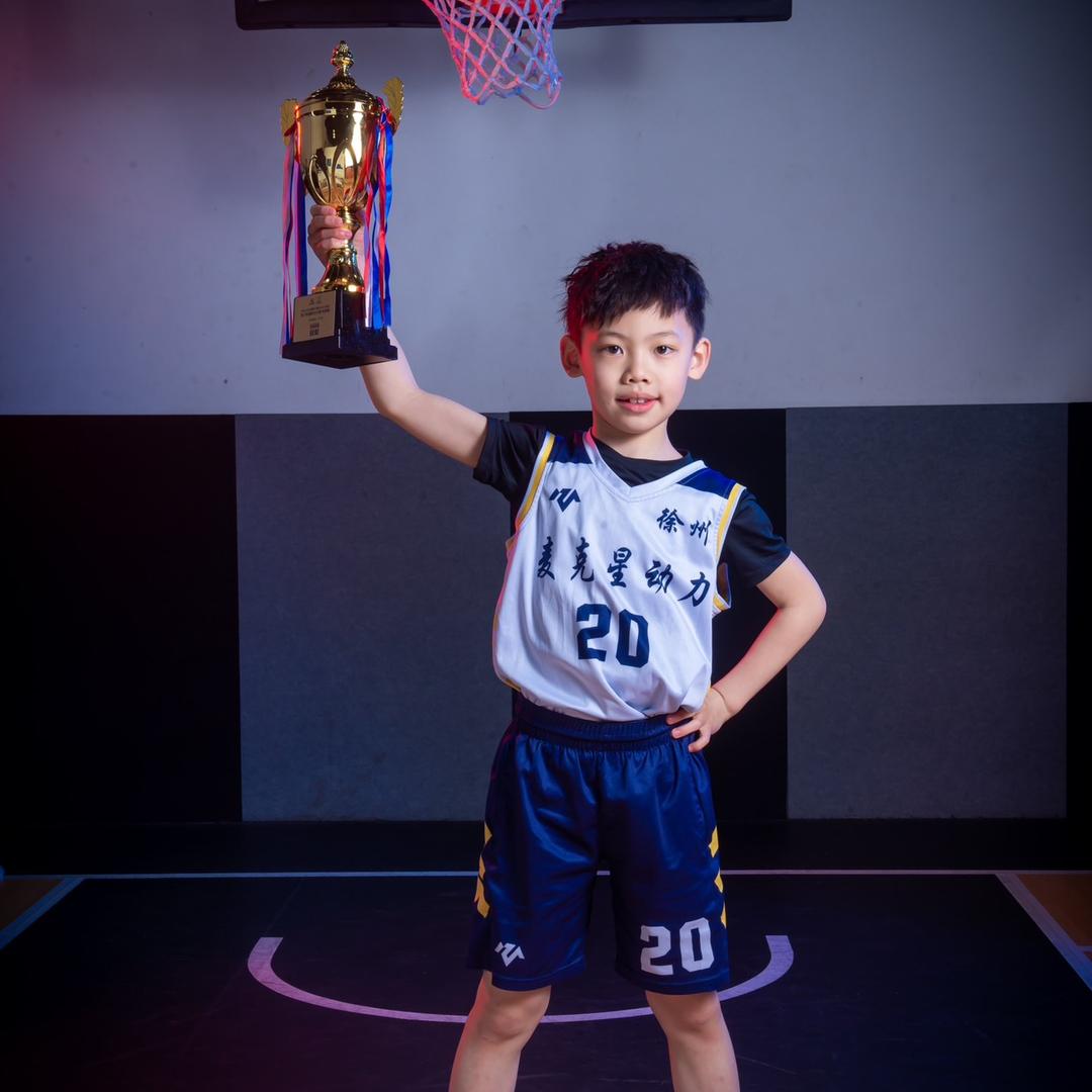 U9🏀王奕霖