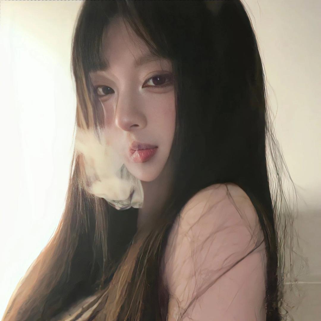 爱喝茉莉清茶.