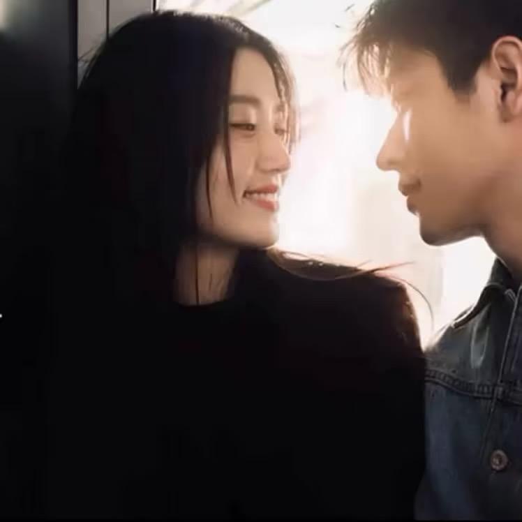 屿你婚纱-依依