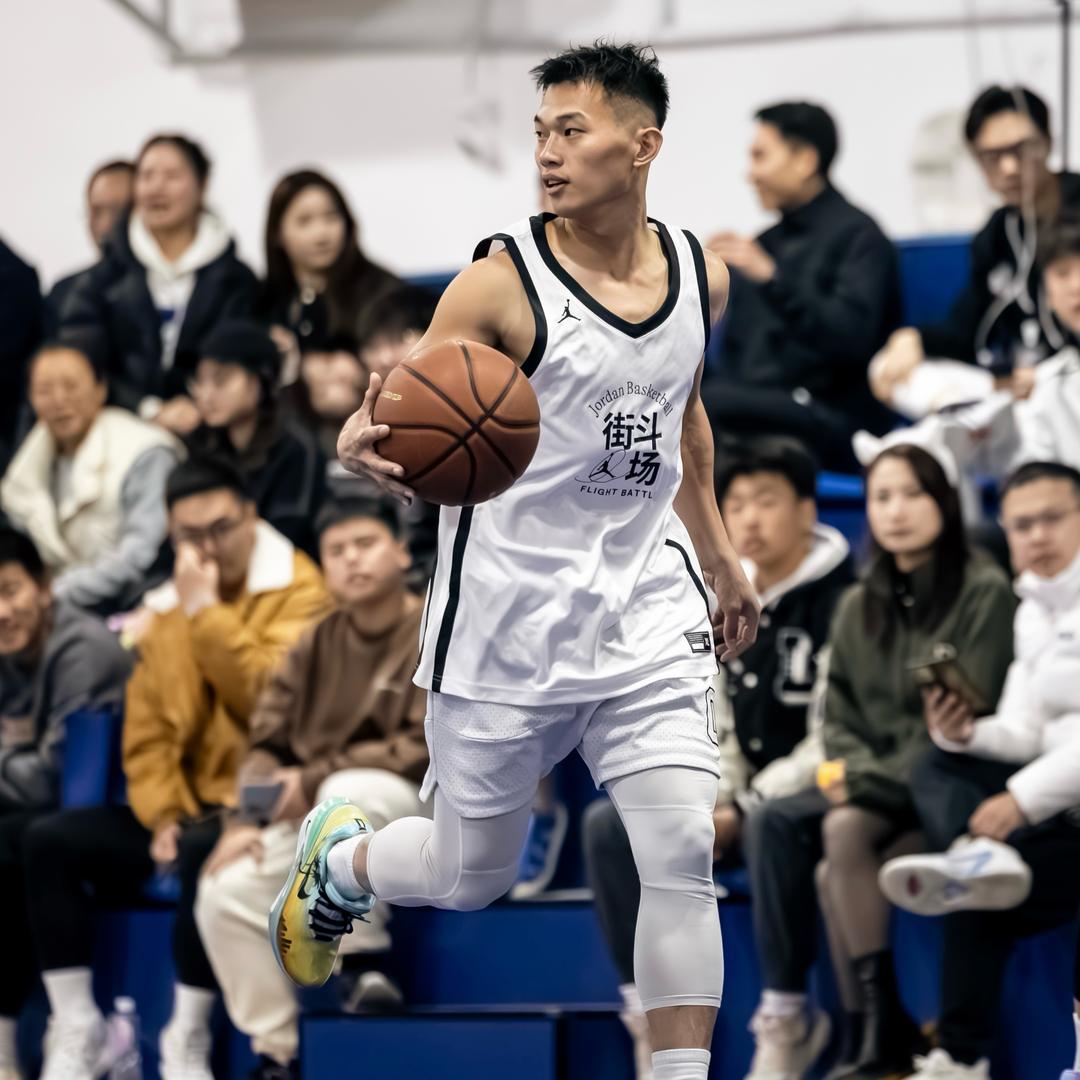 洋葱哥 world peace 🇨🇳@抖音