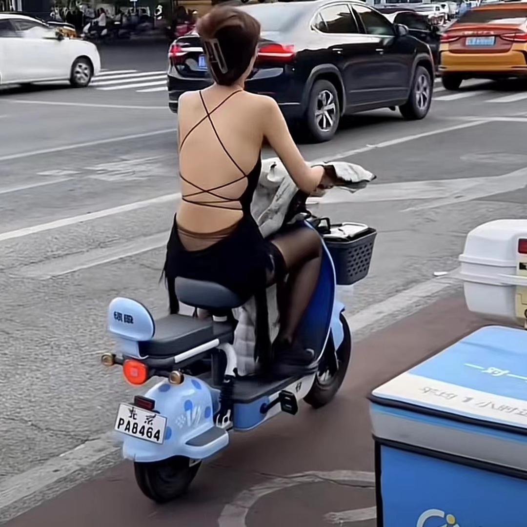 🐉品，指导员