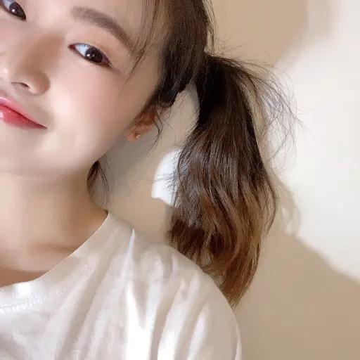 暴走的可爱月儿🌟