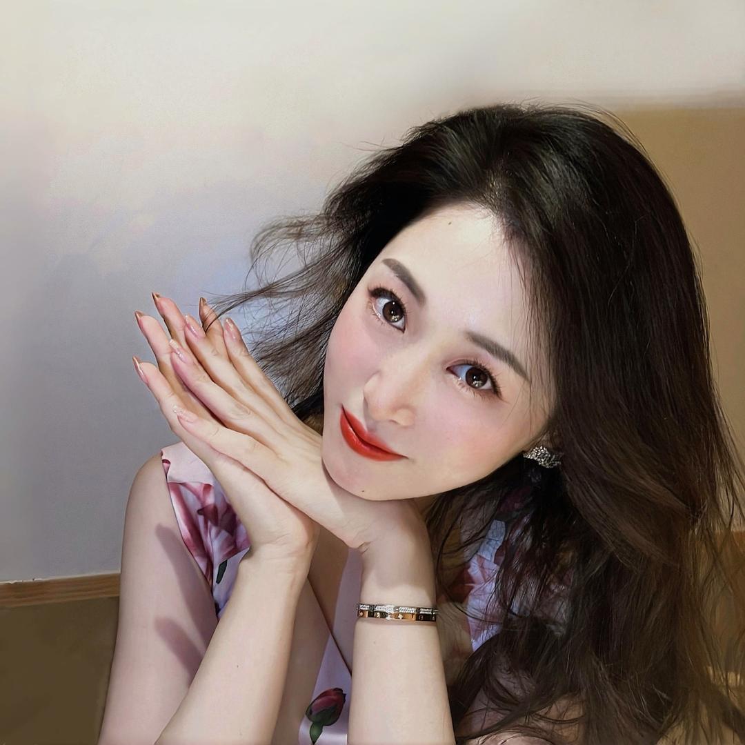 是妮妮呀.