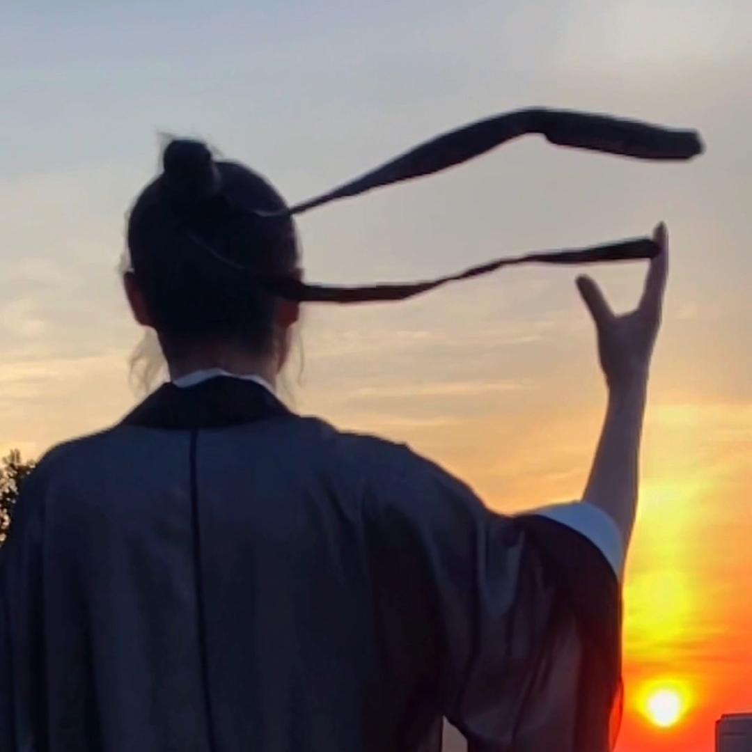 亭雲子