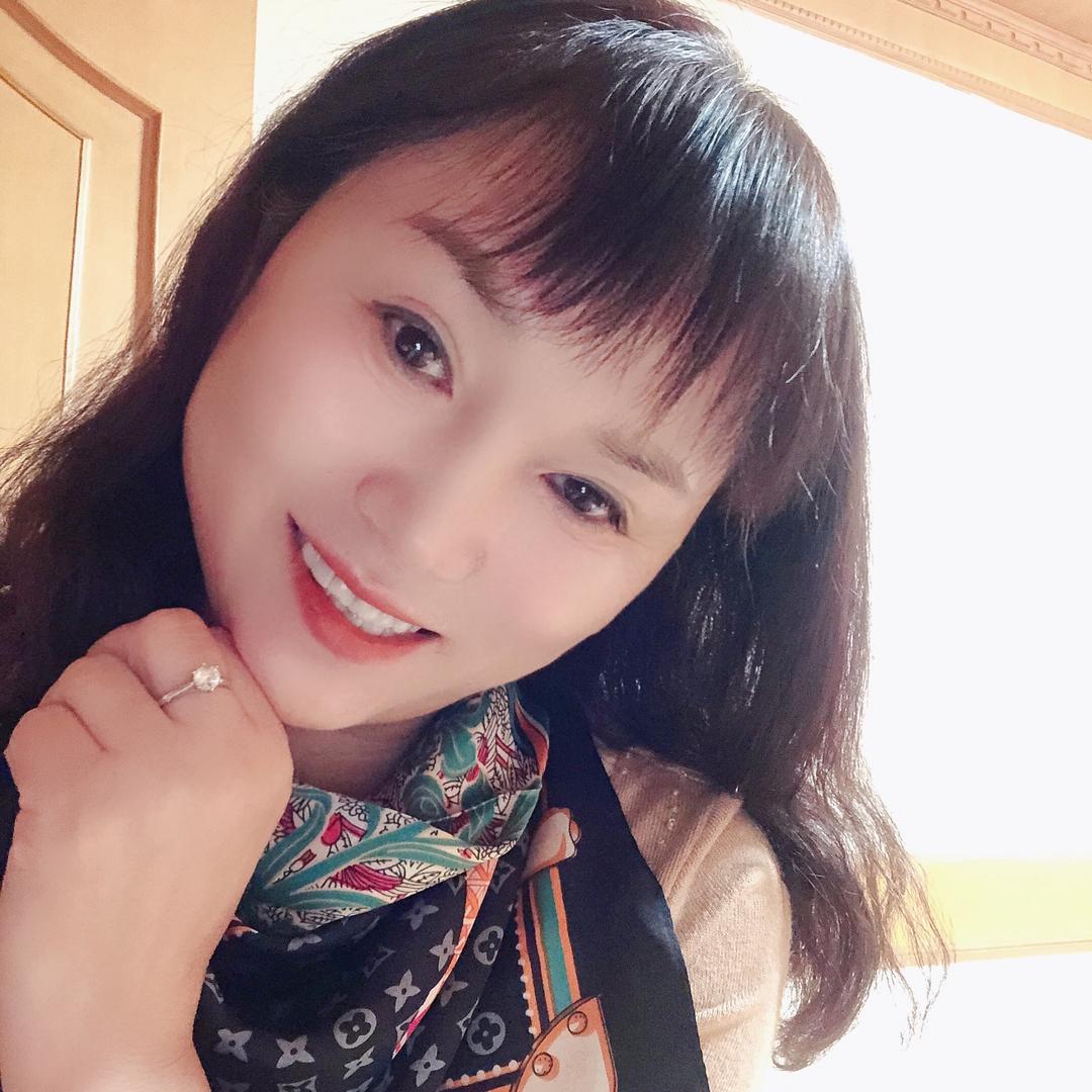 阿华甜爱生活
