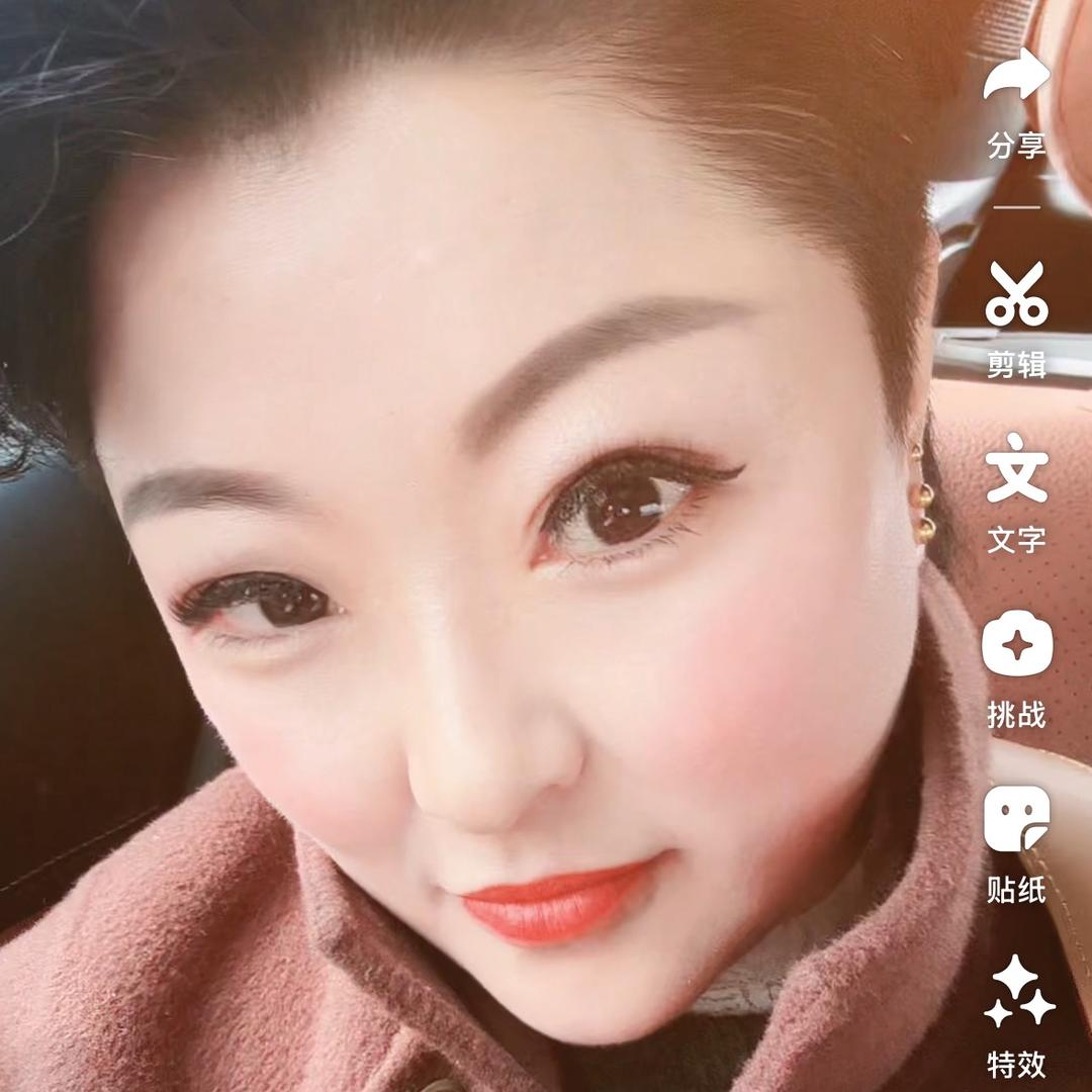 女汉子……李晓薇