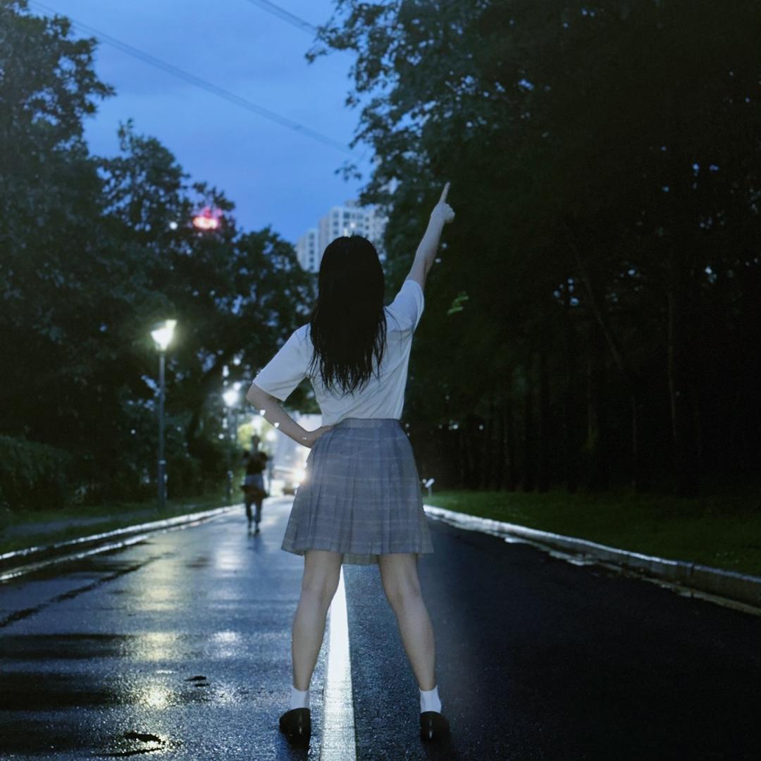 成都女摄玲子