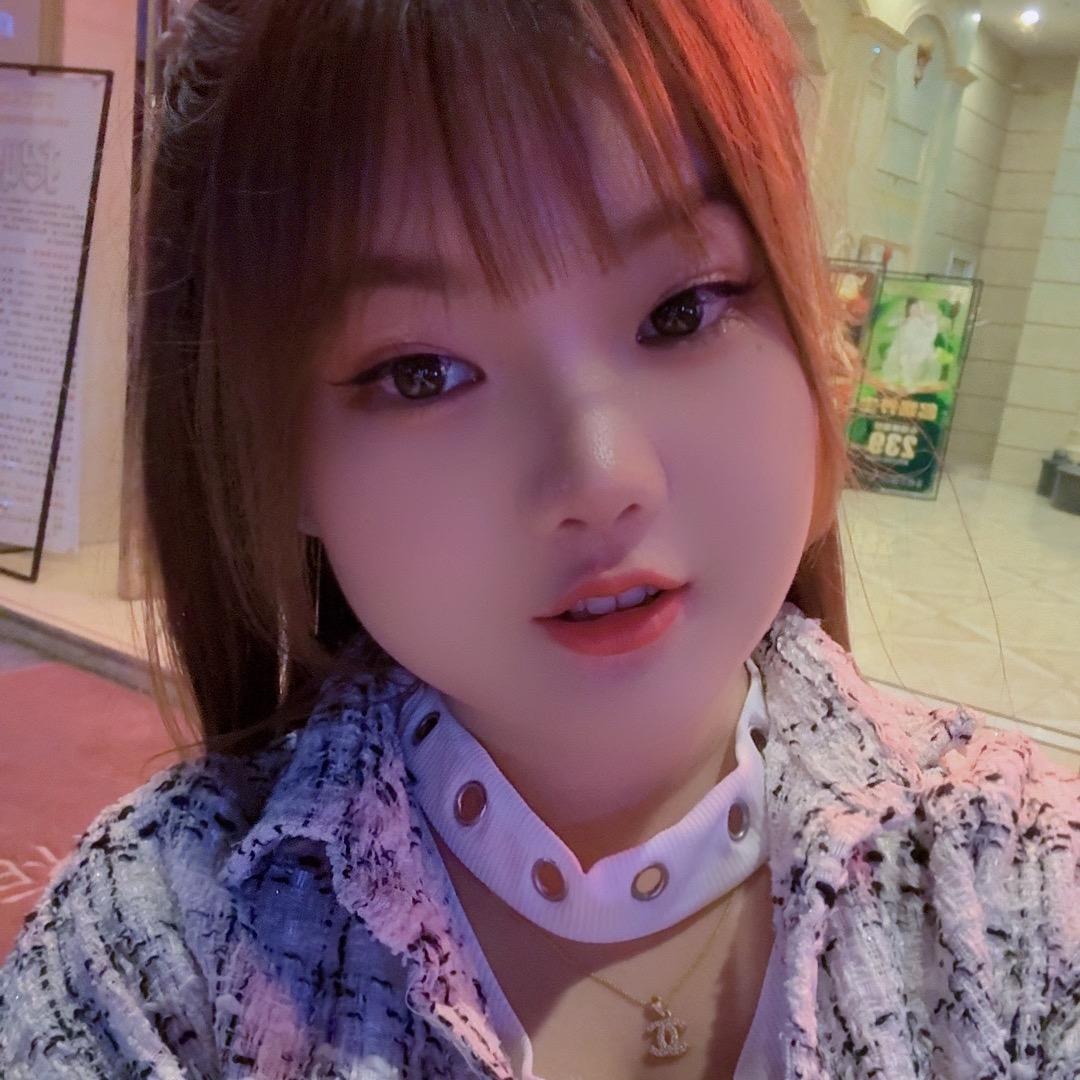 嘟嘟👄小可爱