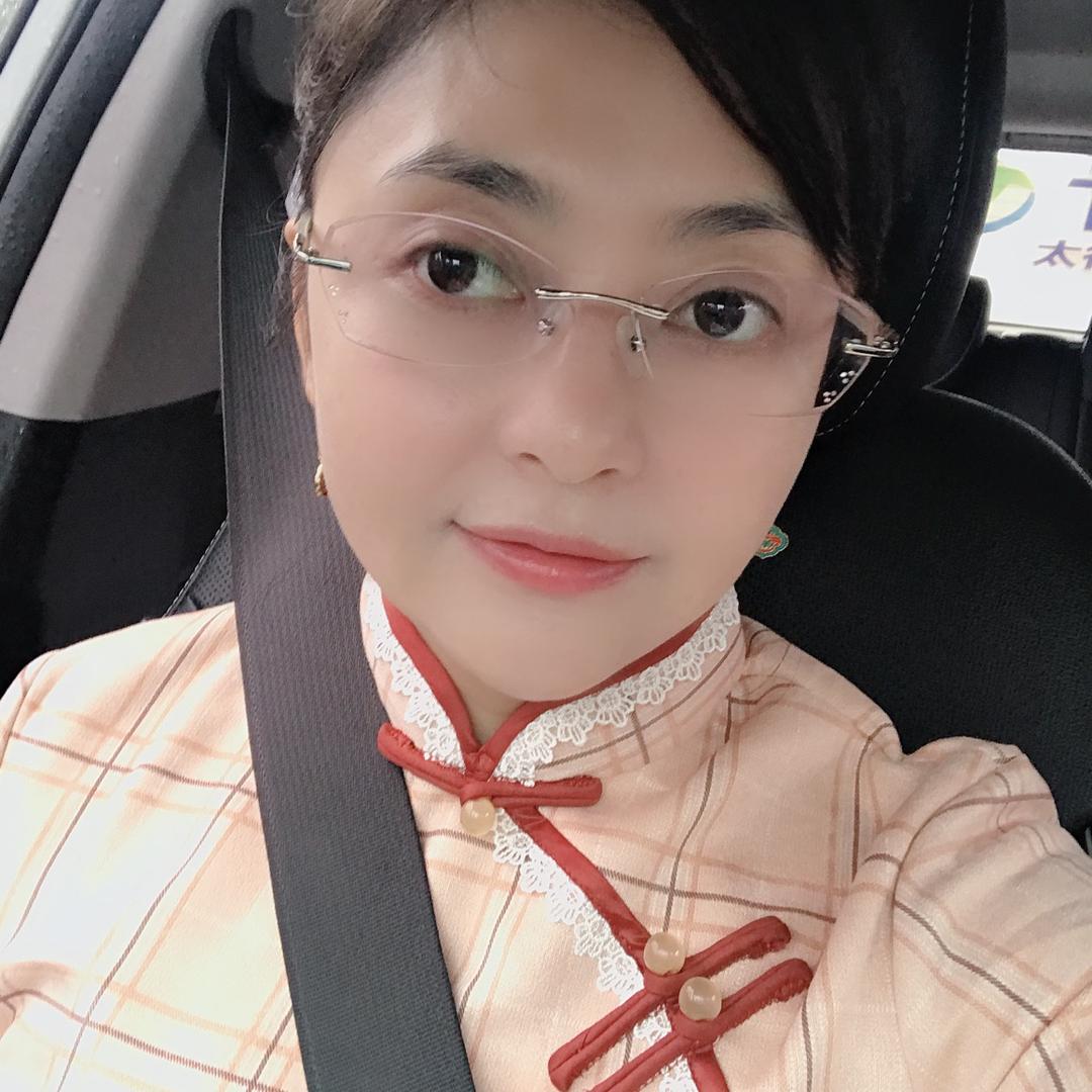 吃货小酒窝