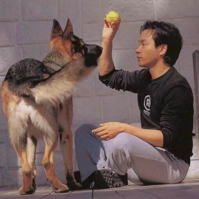 一个很哇塞的男人