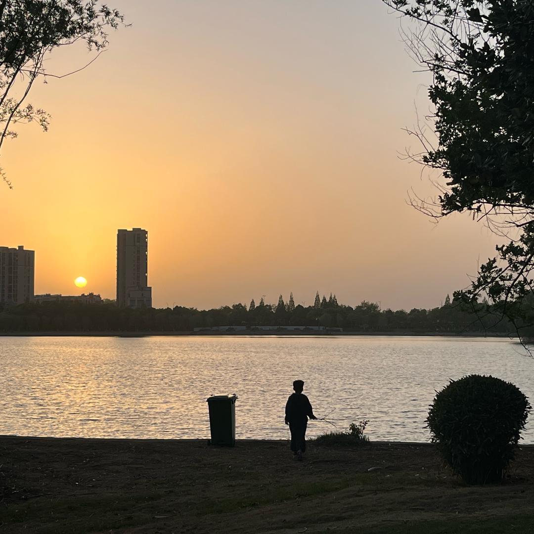 是晶晶呀