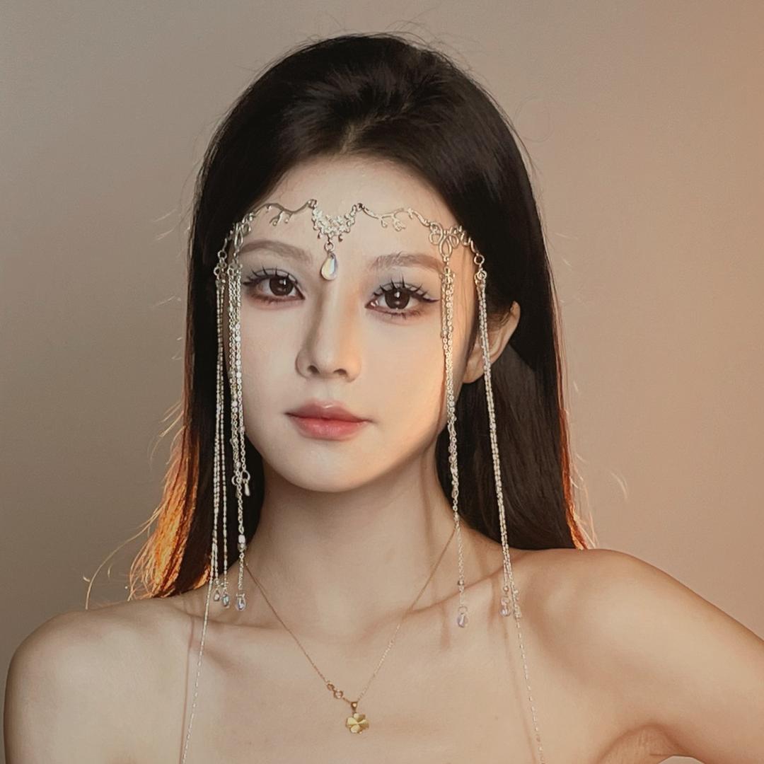 李沁汐美妆