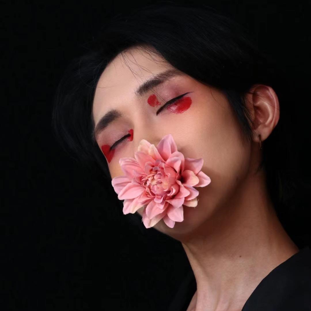 化妆小河马（野生眉版）