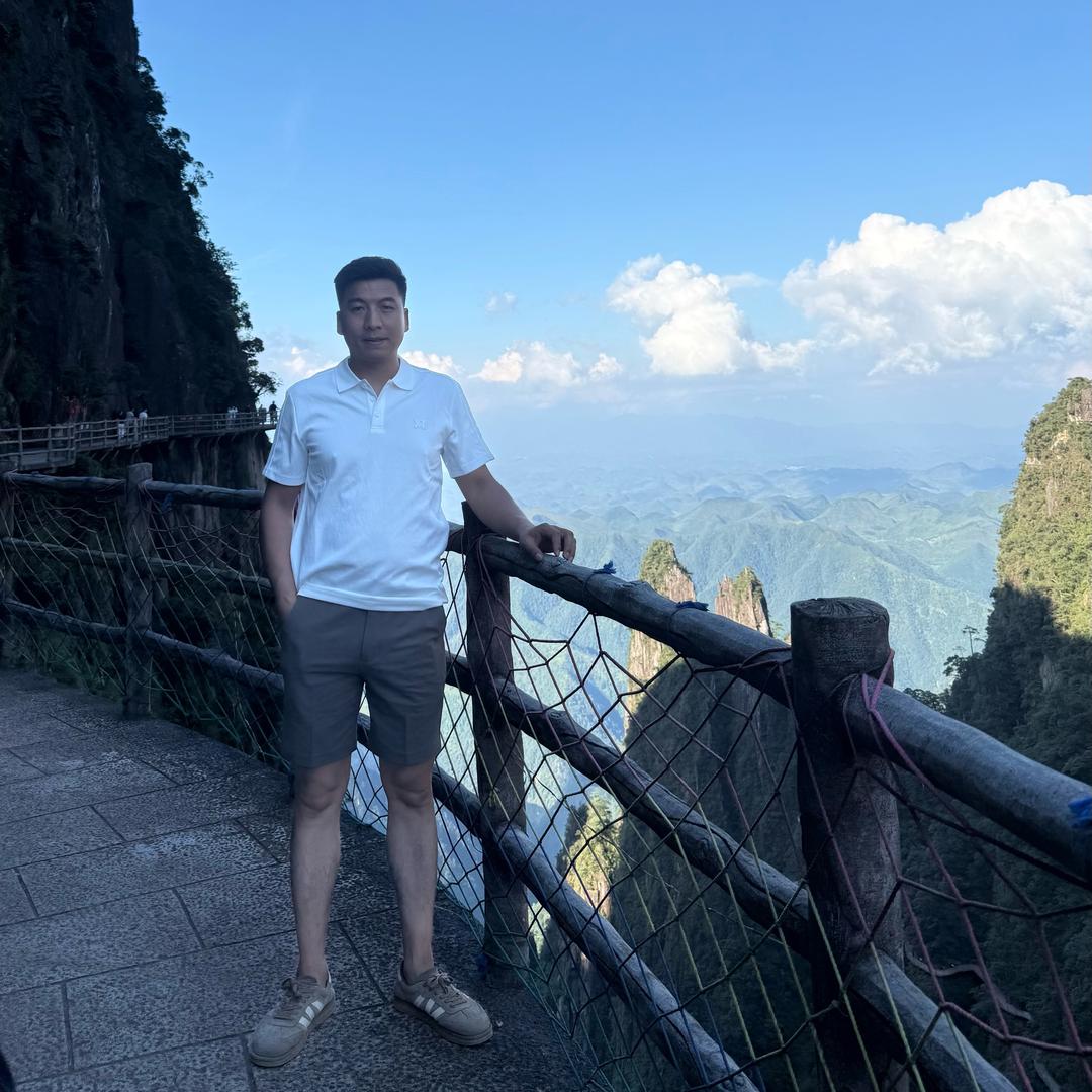 同曜科技钟敏俊
