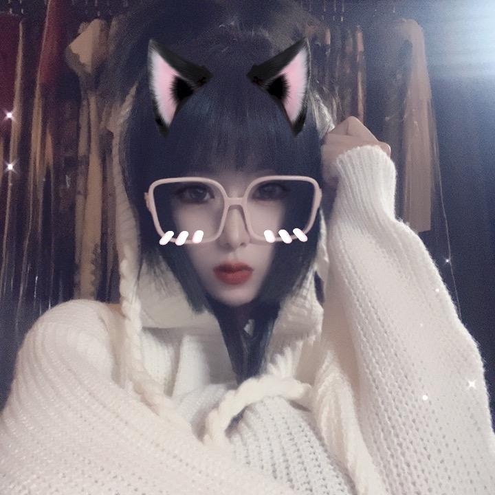 化妆师庆儿