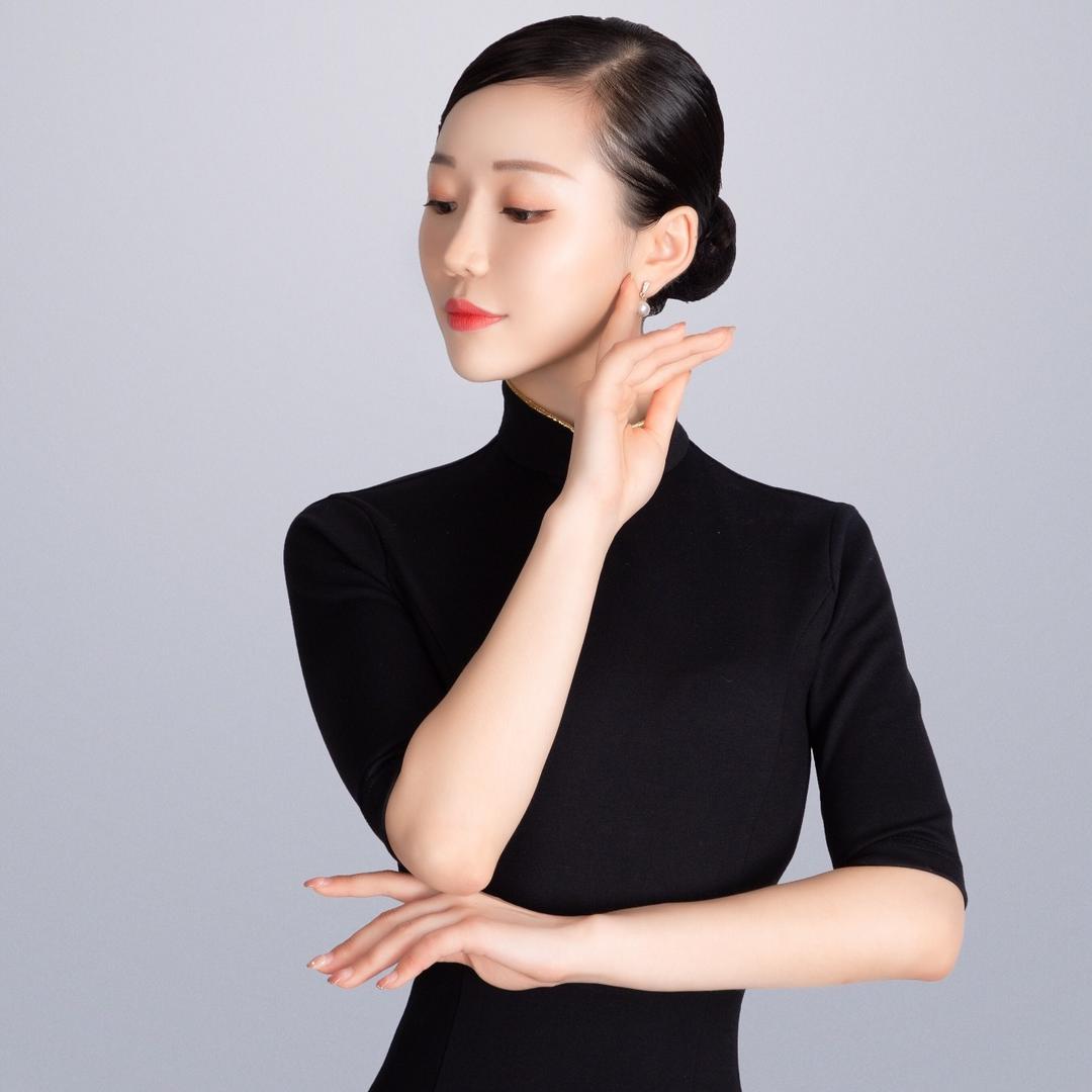 晚晚爱美丽（直播回放号）
