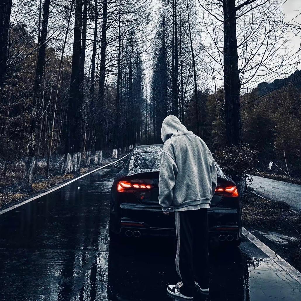 虾尾老师不吃香菜🧑‍🏫