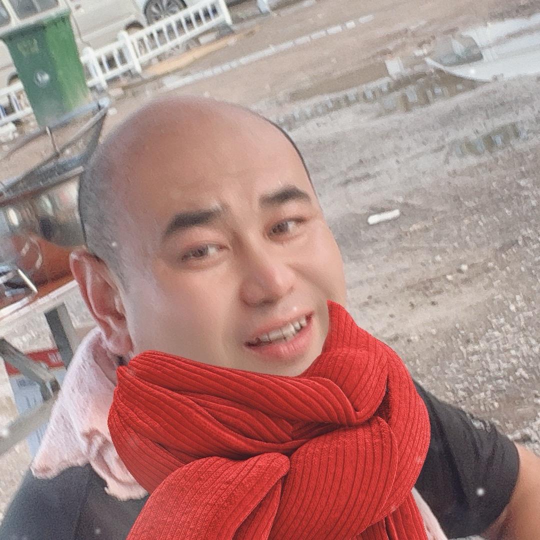 光头哥（海鲜兔头）
