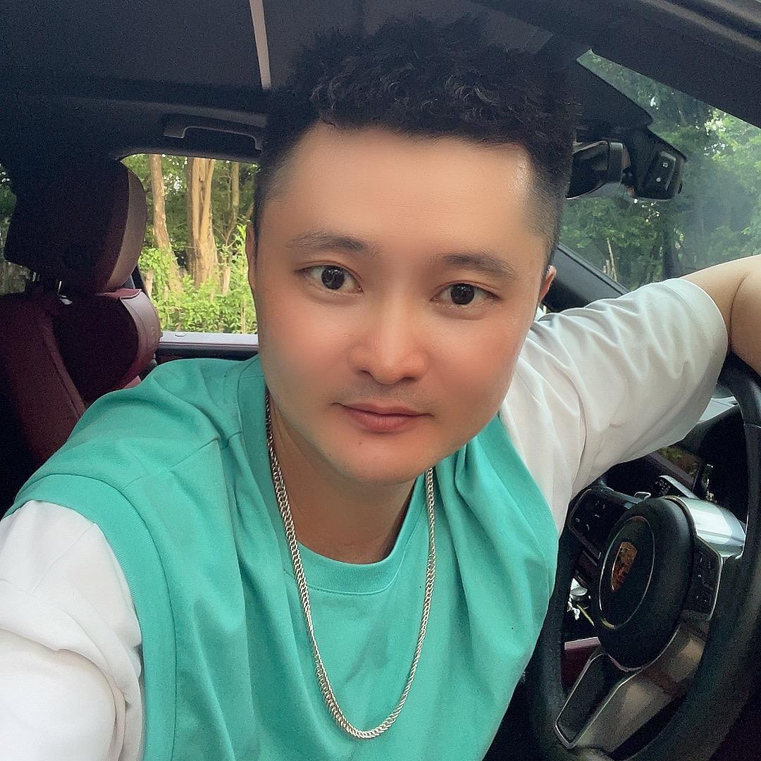 学明童装工厂