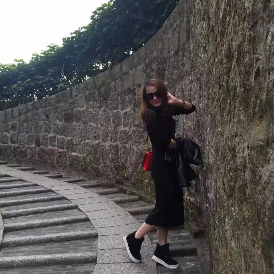家具达人-三小姐