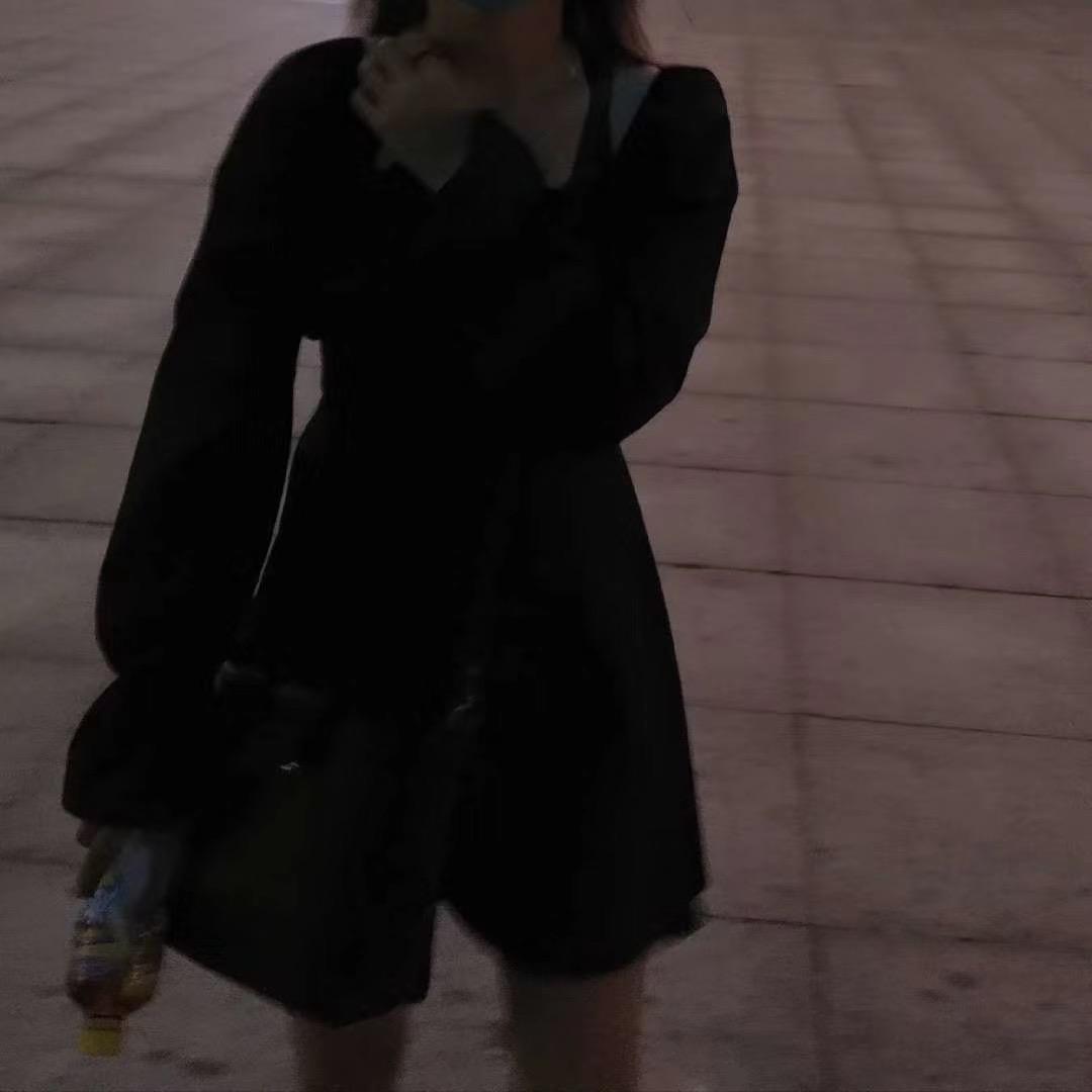 周周..