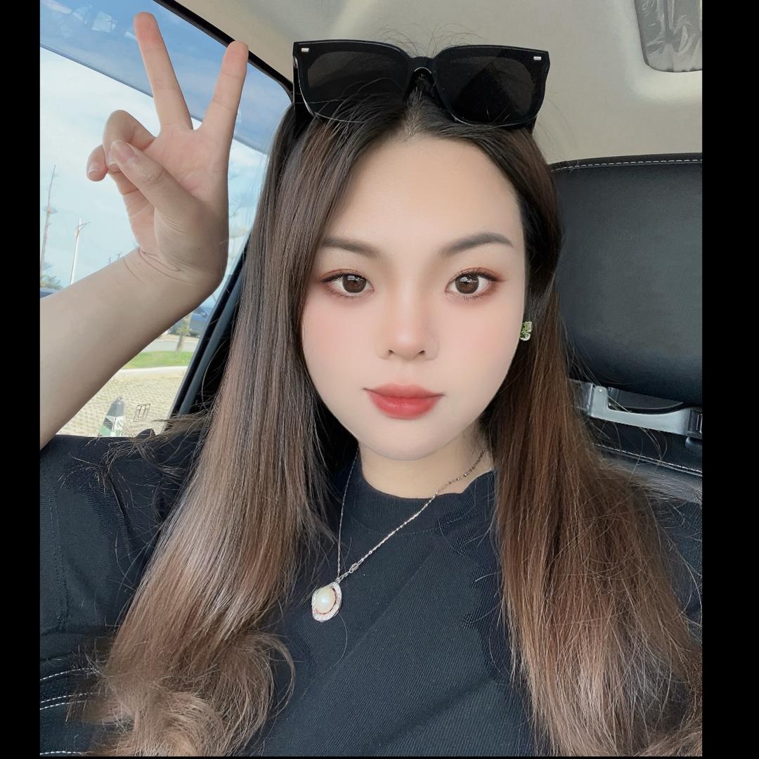 开TANK的大妞💞
