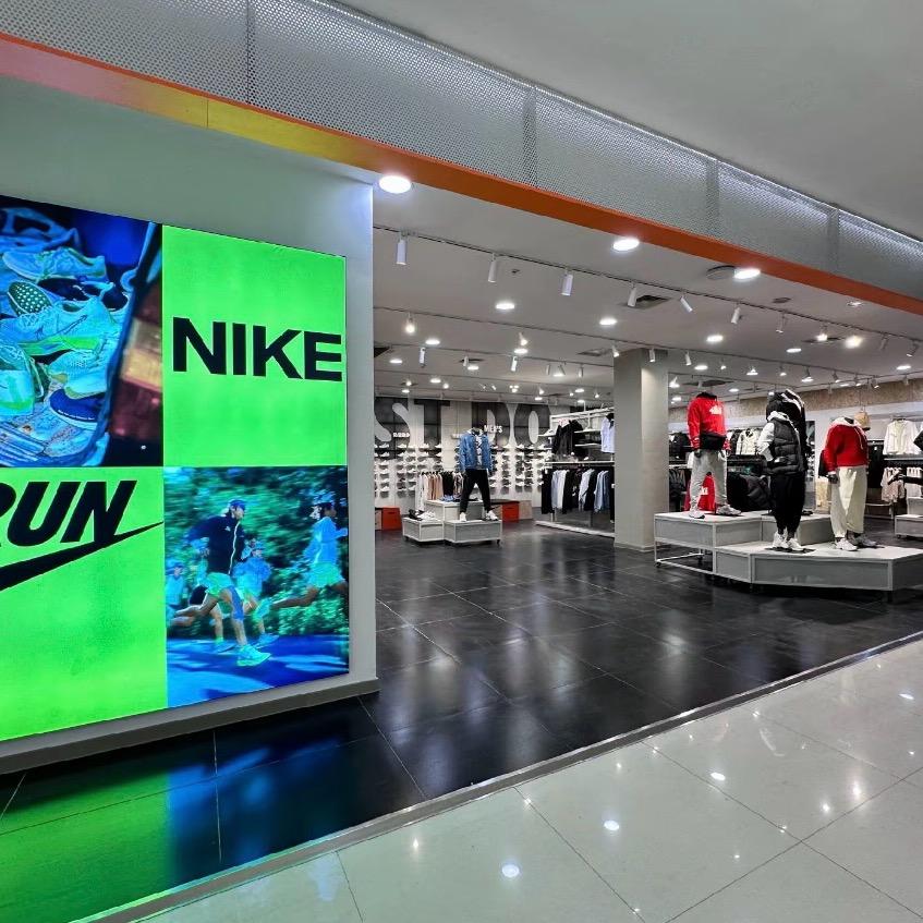 NIKE 潮流运动