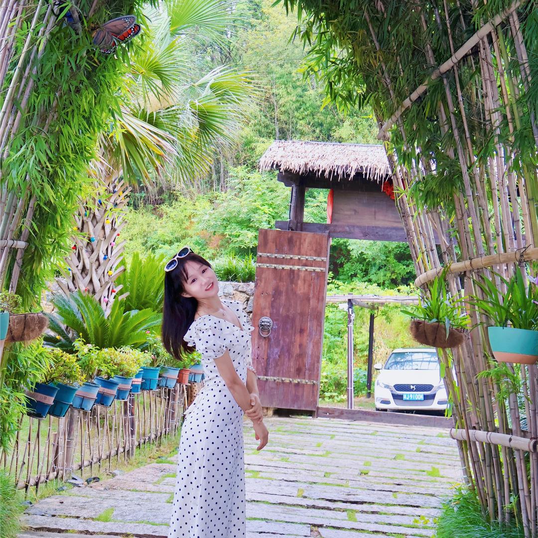 👧🏻温汤圆和王胖薇💞