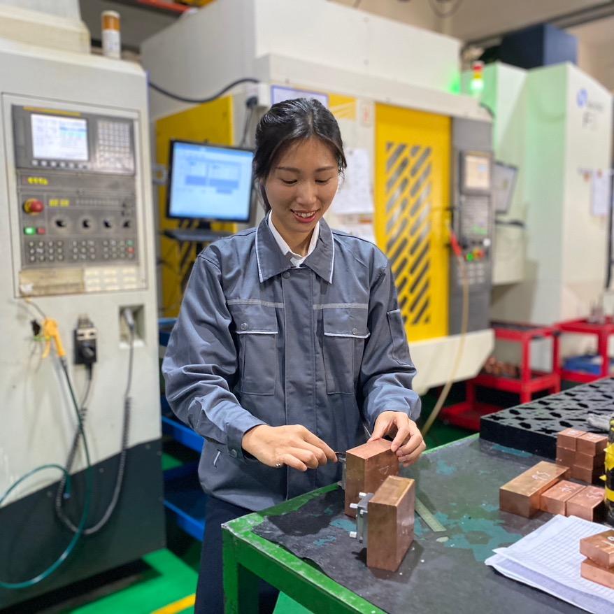 东莞青华模具培训学院