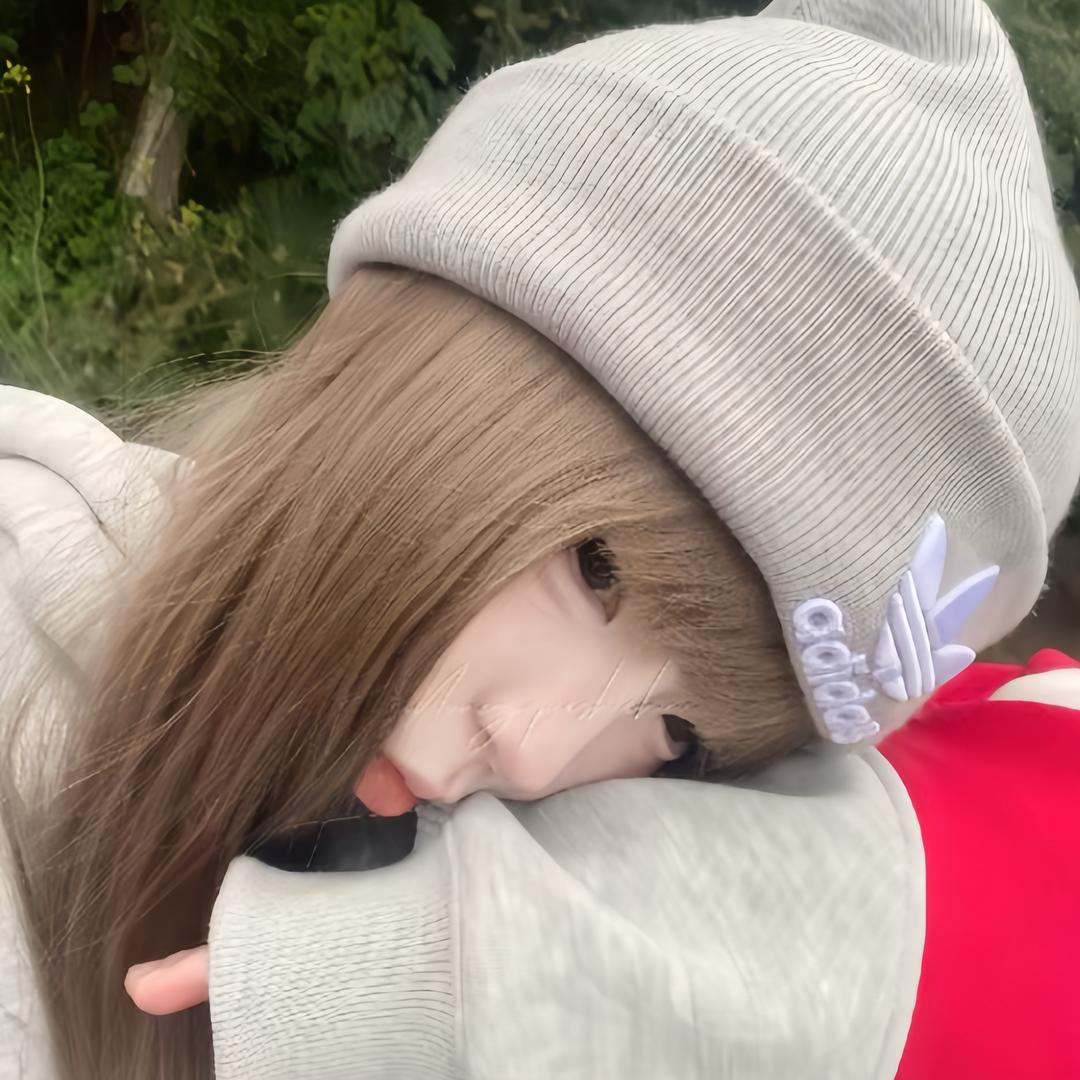 芳芳子酱.